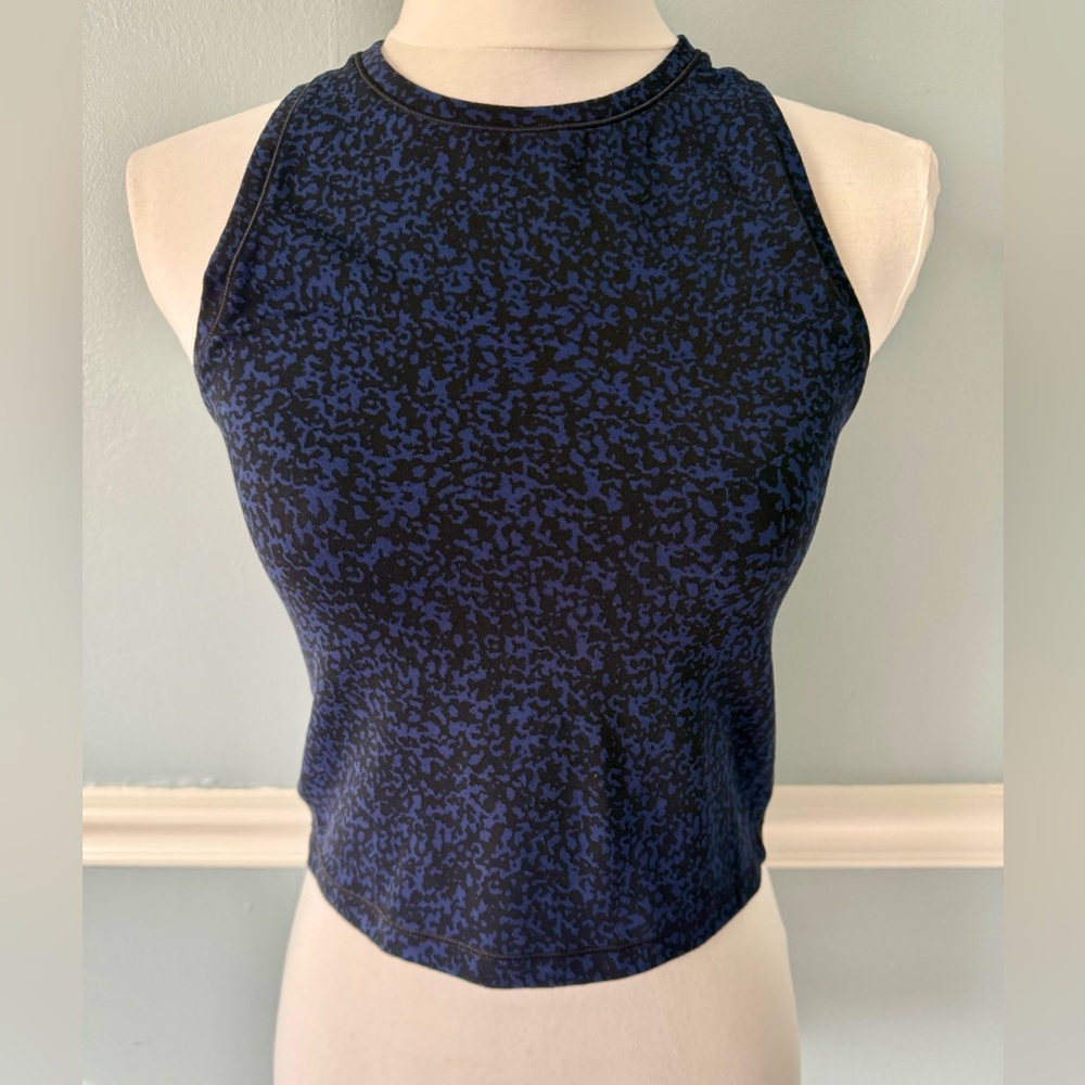 Athleta Black and Blue Patterned Crop Top S